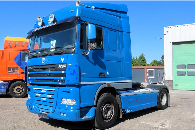 DAF XF 105.460 RETARDER, FRIGO - Cabeza tractora: foto 3 DAF XF 105.460 RETARDER, FRIGO - Cabeza tractora: foto 3