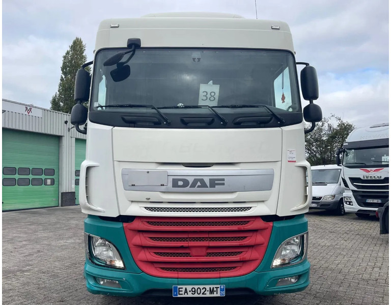 DAF XF 460 France truck, 2016, PARKING AIRCO - Cabeza tractora: foto 2 DAF XF 460 France truck, 2016, PARKING AIRCO - Cabeza tractora: foto 2