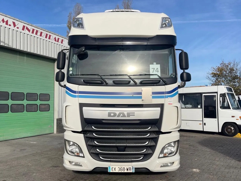 DAF XF 510 MANUAL GEARBOX! PARKING AIRCO, FRIGO - Cabeza tractora: foto 2 DAF XF 510 MANUAL GEARBOX! PARKING AIRCO, FRIGO - Cabeza tractora: foto 2