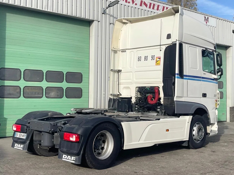 DAF XF 510 MANUAL GEARBOX! PARKING AIRCO, FRIGO - Cabeza tractora: foto 5 DAF XF 510 MANUAL GEARBOX! PARKING AIRCO, FRIGO - Cabeza tractora: foto 5