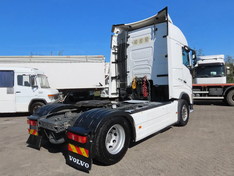 Volvo FH 460 YV2RTY0A3JB867622 FRIGO, 2X FUEL TANK, frigo, EURO6 - Cabeza tractora: foto 5 Volvo FH 460 YV2RTY0A3JB867622 FRIGO, 2X FUEL TANK, frigo, EURO6 - Cabeza tractora: foto 5
