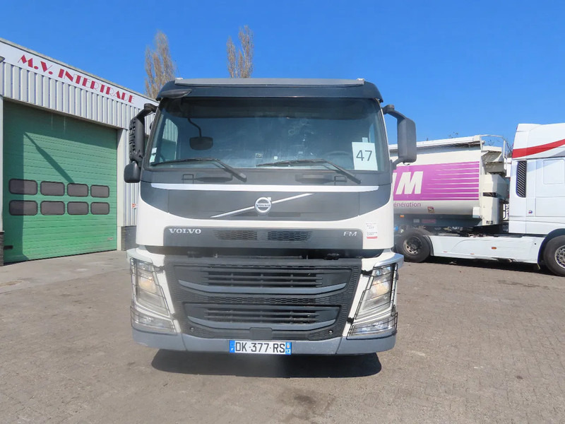 Volvo FM 450 YV2XZ0AXFB708913, APK tot 12-01-2026 ! PTO/Hydrailic, France truck! - Cabeza tractora: foto 3 Volvo FM 450 YV2XZ0AXFB708913, APK tot 12-01-2026 ! PTO/Hydrailic, France truck! - Cabeza tractora: foto 3