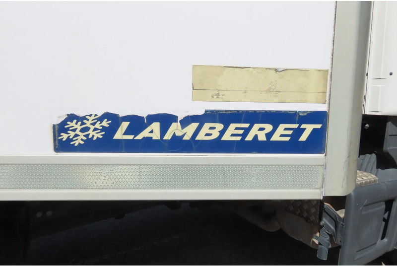 LAMBERET FRC 07/2026, SAF, 5496 diesel hours, CARRIER VECTOR 1550 - Semirremolque frigorífico: foto 4 LAMBERET FRC 07/2026, SAF, 5496 diesel hours, CARRIER VECTOR 1550 - Semirremolque frigorífico: foto 4