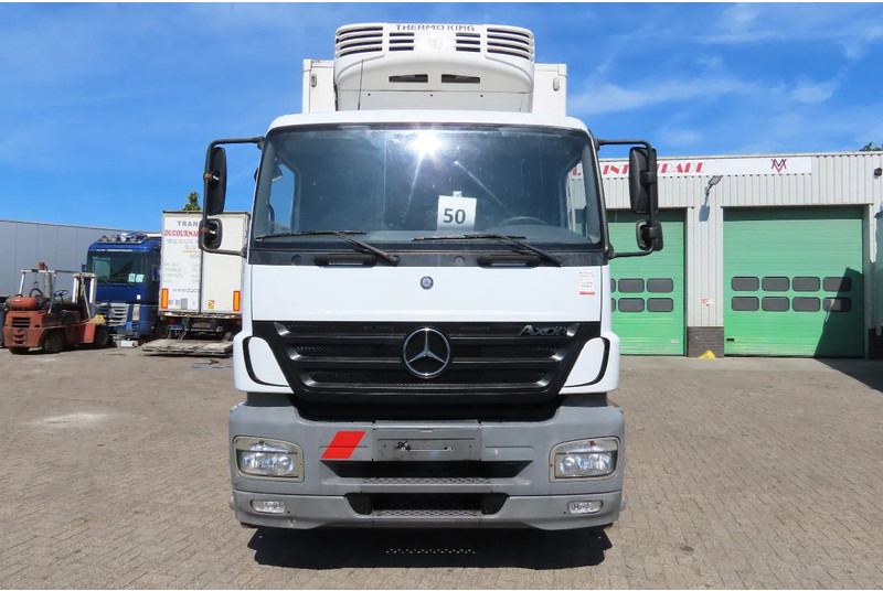Mercedes-Benz Axor 1828 TK TS500, Lamberet. Very good condition - Camión frigorífico: foto 2 Mercedes-Benz Axor 1828 TK TS500, Lamberet. Very good condition - Camión frigorífico: foto 2