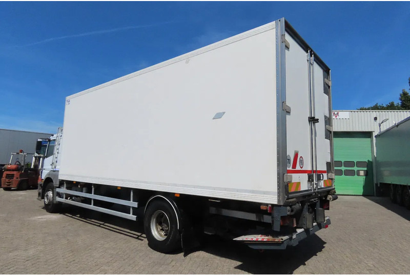 Mercedes-Benz Axor 1828 TK TS500, Lamberet. Very good condition - Camión frigorífico: foto 5 Mercedes-Benz Axor 1828 TK TS500, Lamberet. Very good condition - Camión frigorífico: foto 5
