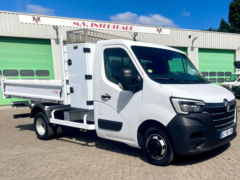 Renault Master 2021 3 seats, Great condition ! EURO 6 - Furgoneta basculante: foto 4 Renault Master 2021 3 seats, Great condition ! EURO 6 - Furgoneta basculante: foto 4