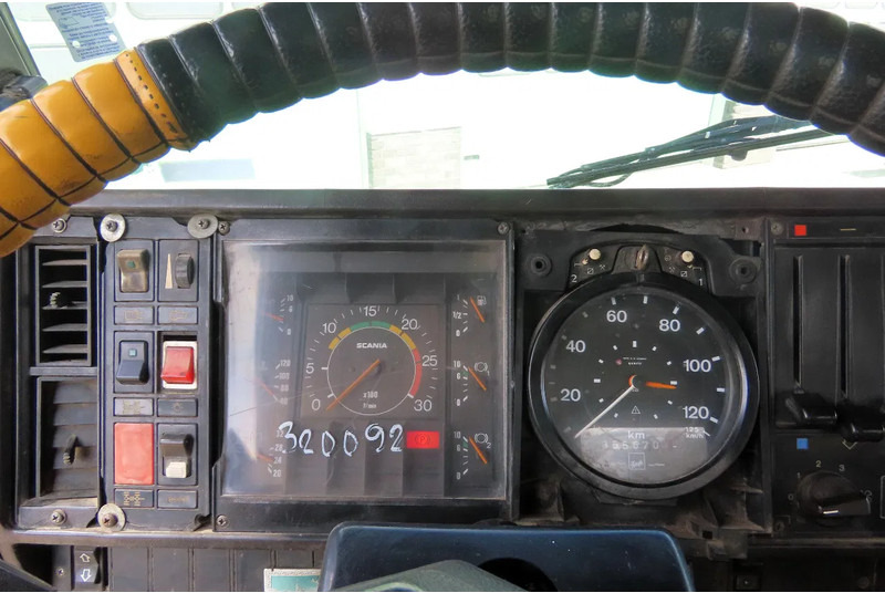 Camión volquete Scania 112 - 360 8x4, GREAT CONDITION! 100% VERY CLEAN: foto 19