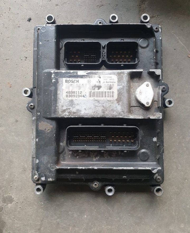 Bosch IVECO ENGINE IVECO - Unidad de control para Camión: foto 1 Bosch IVECO ENGINE IVECO - Unidad de control para Camión: foto 1