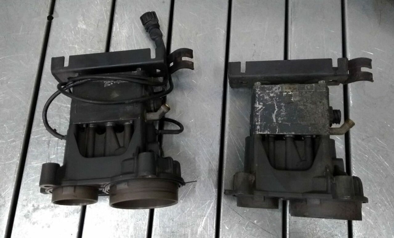 GEARBOX STEERING GATE, VALVE BLOCK Scania - Transmisión para Camión: foto 4 GEARBOX STEERING GATE, VALVE BLOCK Scania - Transmisión para Camión: foto 4