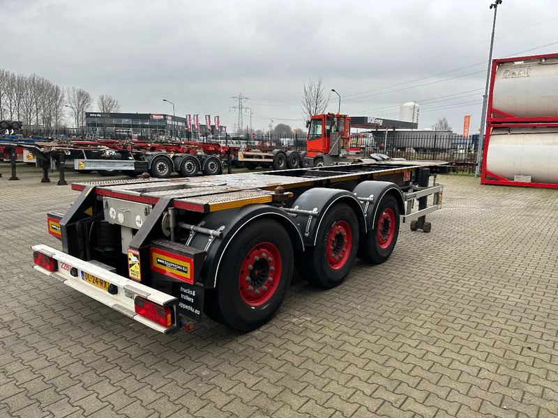 Burg 20FT ADR (EX/II, EX/III, FL, AT) Chassis, Empty weight : 3.690kg, SAF INTRADISC, 2x Liftaxle, NL-chassis - Semirremolque portacontenedore/ Intercambiable: foto 3 Burg 20FT ADR (EX/II, EX/III, FL, AT) Chassis, Empty weight : 3.690kg, SAF INTRADISC, 2x Liftaxle, NL-chassis - Semirremolque portacontenedore/ Intercambiable: foto 3