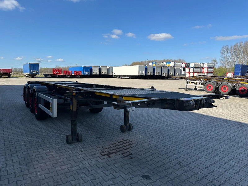 Burg 20FT ADR (EX/II, EX/III, FL, AT), Leergewicht: 3.690kg, SAF INTRADISC, 2x liftaxle, ALCOA, NL-Chassis, APK/ADR: 08-2025 - Semirremolque portacontenedore/ Intercambiable: foto 5 Burg 20FT ADR (EX/II, EX/III, FL, AT), Leergewicht: 3.690kg, SAF INTRADISC, 2x liftaxle, ALCOA, NL-Chassis, APK/ADR: 08-2025 - Semirremolque portacontenedore/ Intercambiable: foto 5