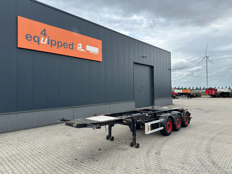 Burg 20FT (SWAP) / 3-axles, 3.400kg, SAF INTRADISC, ADR, 2x LIFTAXLE, NL-chassis - Semirremolque portacontenedore/ Intercambiable: foto 1 Burg 20FT (SWAP) / 3-axles, 3.400kg, SAF INTRADISC, ADR, 2x LIFTAXLE, NL-chassis - Semirremolque portacontenedore/ Intercambiable: foto 1