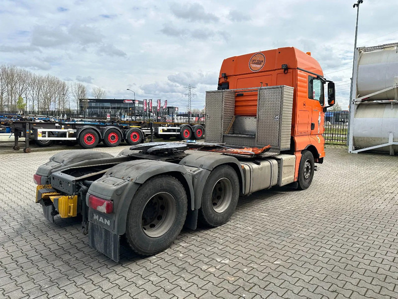 MAN TGX 26.480 6x4, MANUAL GEARBOX, ONLY CABIN DAMAGE, 231.000KM - Cabeza tractora: foto 4 MAN TGX 26.480 6x4, MANUAL GEARBOX, ONLY CABIN DAMAGE, 231.000KM - Cabeza tractora: foto 4