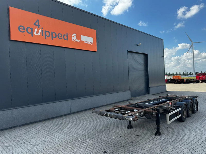 DESOT 20FT/30FT ADR-Chassis, Liftachse, Heckbundig, 2x vorhanden - Semirremolque portacontenedore/ Intercambiable: foto 1 DESOT 20FT/30FT ADR-Chassis, Liftachse, Heckbundig, 2x vorhanden - Semirremolque portacontenedore/ Intercambiable: foto 1