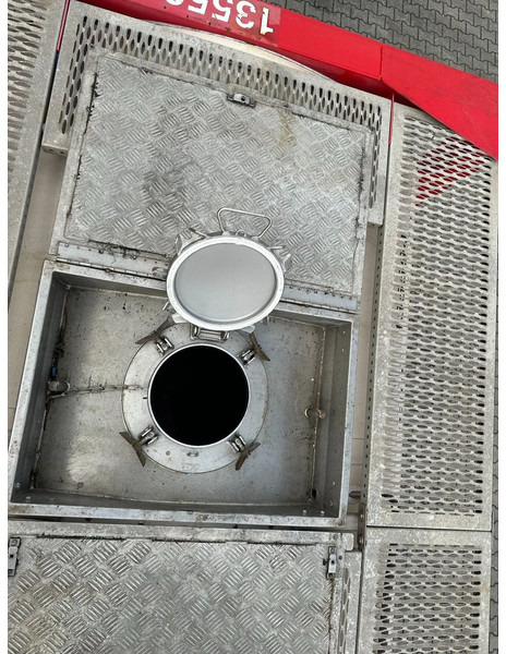 Leasing para SINGAMAS 20FT ISO, 26.000L/1-COMP/3 BAFFELS/3 manholes, 5Y: 08-2027, L4BN, T11 SINGAMAS 20FT ISO, 26.000L/1-COMP/3 BAFFELS/3 manholes, 5Y: 08-2027, L4BN, T11: foto 17