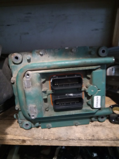 EDC VOLVO FH420 D13C420 20995620 20995620 P06 - Unidad de control para Camión: foto 2 EDC VOLVO FH420 D13C420 20995620 20995620 P06 - Unidad de control para Camión: foto 2