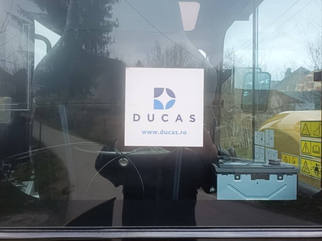 Excavadora de cadenas CATERPILLAR 303 ECR: foto 16 Excavadora de cadenas CATERPILLAR 303 ECR: foto 16