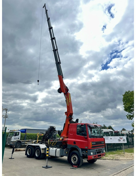 DAF 85 CF 430 6x4 CRANE PK 32.000 F (7x) + WINCH - EURO 2 - MANUAL ZF - HUB REDUCTION / STEEL SPRING - BE TRUCK - Cabeza tractora: foto 5 DAF 85 CF 430 6x4 CRANE PK 32.000 F (7x) + WINCH - EURO 2 - MANUAL ZF - HUB REDUCTION / STEEL SPRING - BE TRUCK - Cabeza tractora: foto 5