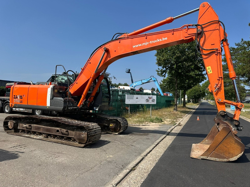 Hitachi ZAXIS ZX250LC-3 *FULL HYDR* - 25.6 T - QUICK HITCH - ISUZU - CE - BE MACHINE - GOOD CONDITION - Excavadora de cadenas: foto 1 Hitachi ZAXIS ZX250LC-3 *FULL HYDR* - 25.6 T - QUICK HITCH - ISUZU - CE - BE MACHINE - GOOD CONDITION - Excavadora de cadenas: foto 1