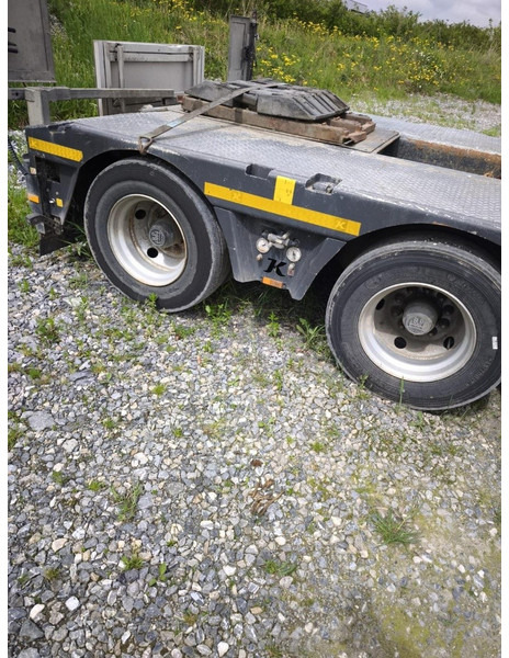 Kässbohrer LB2 48T - LOWBED - TIEFBETT / REMOVABLE NECK - ABNEHMBARE SCHWANENHALS - HYDR STEERING AXLES / LENKACHSEN - BPW - Semirremolque góndola rebajadas: foto 5 Kässbohrer LB2 48T - LOWBED - TIEFBETT / REMOVABLE NECK - ABNEHMBARE SCHWANENHALS - HYDR STEERING AXLES / LENKACHSEN - BPW - Semirremolque góndola rebajadas: foto 5