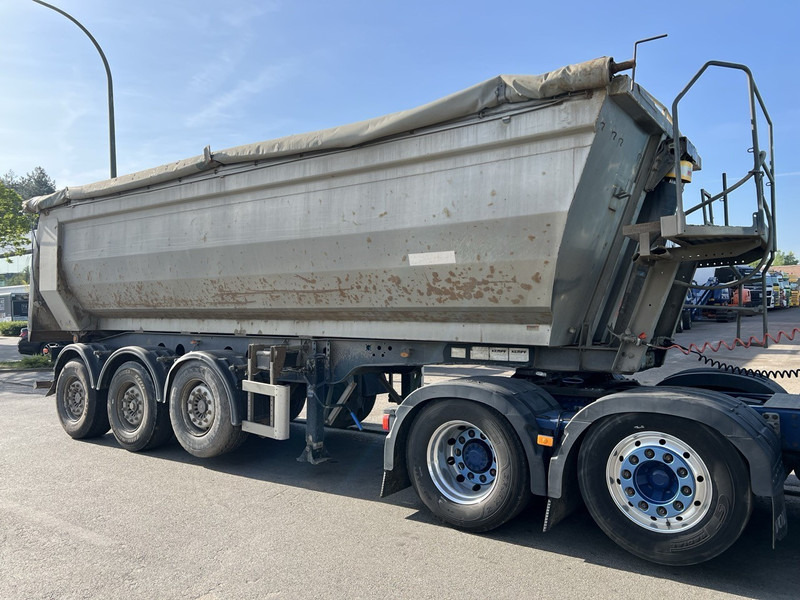 Kempf SKM 35/3 - 7,7m - 30m3 - LIFT AXLE - DISC BRAKES AIR SUSPENSION - STEEL CHASSIS - STEEL BODY - Semirremolque volquete: foto 1 Kempf SKM 35/3 - 7,7m - 30m3 - LIFT AXLE - DISC BRAKES AIR SUSPENSION - STEEL CHASSIS - STEEL BODY - Semirremolque volquete: foto 1