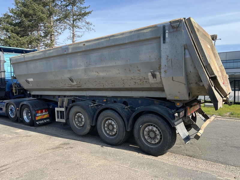 Kempf SKM 35/3 - 7,7m - 30m3 - LIFT AXLE - DISC BRAKES AIR SUSPENSION - STEEL CHASSIS - STEEL BODY - Semirremolque volquete: foto 5 Kempf SKM 35/3 - 7,7m - 30m3 - LIFT AXLE - DISC BRAKES AIR SUSPENSION - STEEL CHASSIS - STEEL BODY - Semirremolque volquete: foto 5