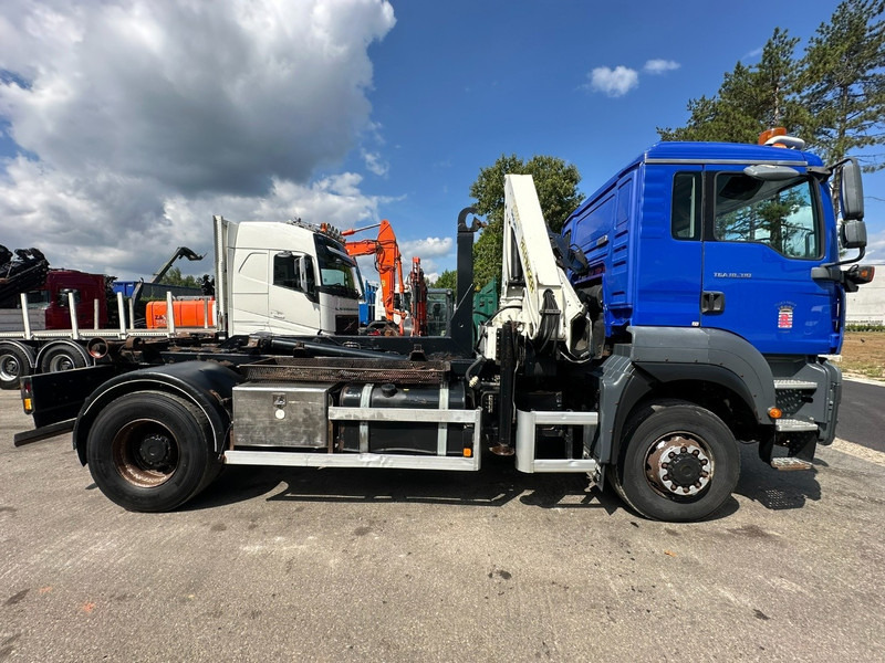 MAN TGA 18.310 4x4 HOOKLIFT + CRANE PALFINGER PK12000 - RADIO - ROTATOR - STEEL SPRING / HUB REDUCTION - MANUAL ZF - BE TRUCK - Camión multibasculante, Camión grúa: foto 4 MAN TGA 18.310 4x4 HOOKLIFT + CRANE PALFINGER PK12000 - RADIO - ROTATOR - STEEL SPRING / HUB REDUCTION - MANUAL ZF - BE TRUCK - Camión multibasculante, Camión grúa: foto 4