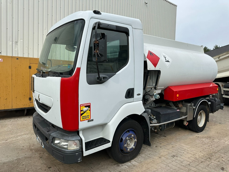 Renault MIDLUM 150 FUEL TANKER / CITERNE MAZOUT - 6500L - 3 COMPARTIMENTS - *ENGINE PROBLEM* - Camión cisterna: foto 1 Renault MIDLUM 150 FUEL TANKER / CITERNE MAZOUT - 6500L - 3 COMPARTIMENTS - *ENGINE PROBLEM* - Camión cisterna: foto 1