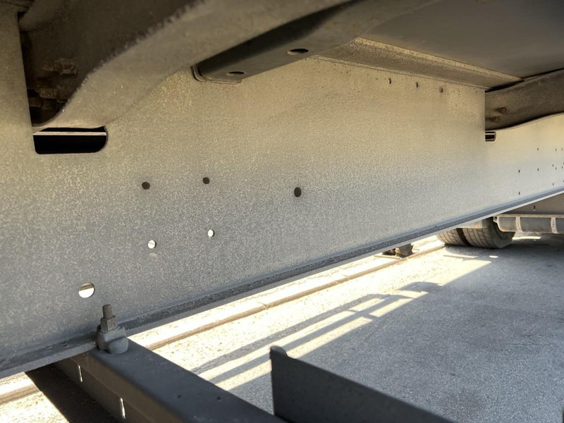 Semirremolque lona Schmitz Cargobull S3 - 13,60M - GALVANISED: foto 20 Semirremolque lona Schmitz Cargobull S3 - 13,60M - GALVANISED: foto 20