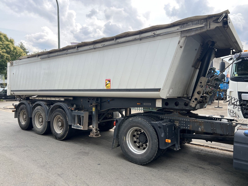 Schmitz Cargobull SKI 24 3-AXLES SAF - STEEL BODY / ALU TIPPER - GOOD CONDITION - Semirremolque volquete: foto 5 Schmitz Cargobull SKI 24 3-AXLES SAF - STEEL BODY / ALU TIPPER - GOOD CONDITION - Semirremolque volquete: foto 5