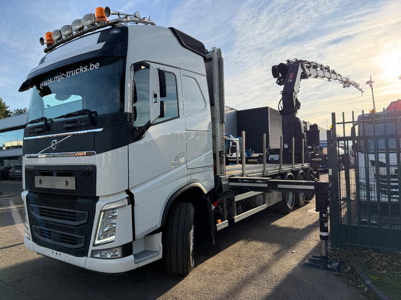 Volvo FH 420 8x4 TRIDEM + (31m!) CRANE HIAB 858 E-7 + JIB X-5 + WINCH - 114.000km - BE TRUCK - Camión grúa: foto 3 Volvo FH 420 8x4 TRIDEM + (31m!) CRANE HIAB 858 E-7 + JIB X-5 + WINCH - 114.000km - BE TRUCK - Camión grúa: foto 3
