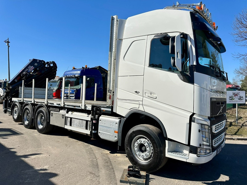 Volvo FH 420 8x4 TRIDEM + KRAAN HIAB 408 E-8 HIPRO + WINCH - 63.000km ONLY - CREWCAB 4 SEATER - PLATFORM 7m - TOP CONDITION - Camión caja abierta, Camión grúa: foto 1 Volvo FH 420 8x4 TRIDEM + KRAAN HIAB 408 E-8 HIPRO + WINCH - 63.000km ONLY - CREWCAB 4 SEATER - PLATFORM 7m - TOP CONDITION - Camión caja abierta, Camión grúa: foto 1