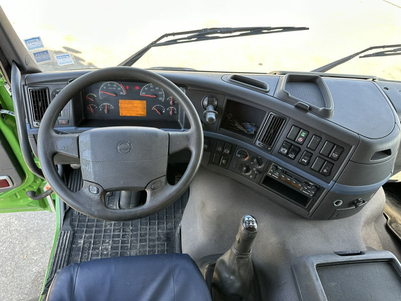 Camión chasis Volvo FM 340 8x2 CHASSIS (7m35) - LIFT+STEERING AXLE - MANUAL GEARBOX - EURO 3 - TÜV 05/2025 - BE TRUCK: foto 11