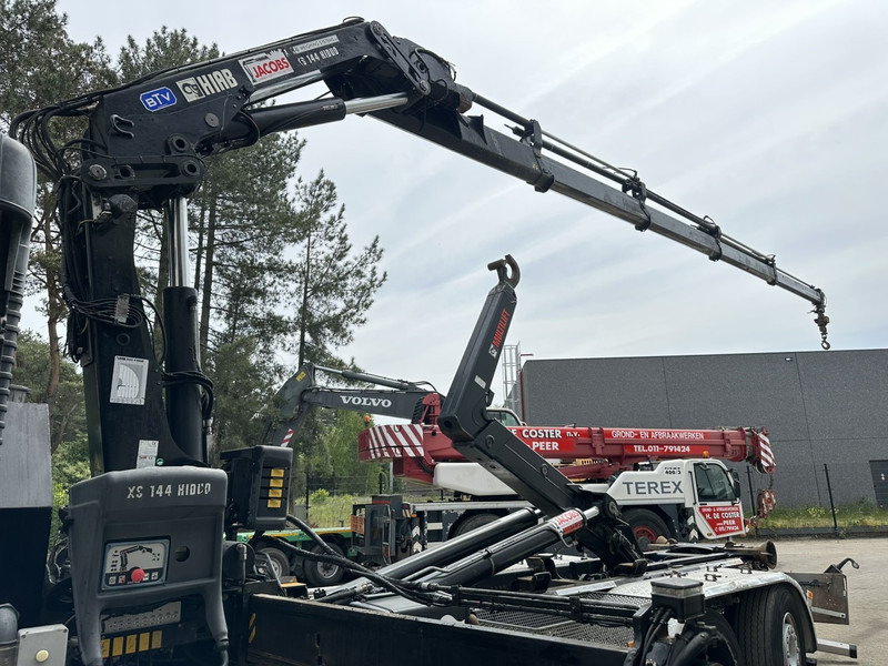 Camión multibasculante, Camión grúa Volvo FM 370 6x2 HOOKLIFT 21T + CRANE HIAB 144 E-4 HIDUO - ENGINE / GEARBOX OK - CHASSIS OK - RUNNING + DRIVING - BE TRUCK: foto 13