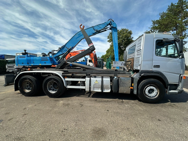Volvo FM 400 6x4 HOOKLIFT / HAAKARM WAF 20T - EURO 5 - MANUAL - BLADVERING / STEEL SUSPENSION - TÜV 02/2026 - BE TRUCK - Camión multibasculante: foto 4 Volvo FM 400 6x4 HOOKLIFT / HAAKARM WAF 20T - EURO 5 - MANUAL - BLADVERING / STEEL SUSPENSION - TÜV 02/2026 - BE TRUCK - Camión multibasculante: foto 4