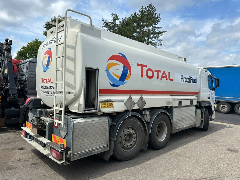 Volvo FM 450 6x2 19.000L - 5 COMP. FUEL TANKER / CITERNE - LIFT + STEERING AXLE - EURO 5 - - Camión cisterna: foto 5 Volvo FM 450 6x2 19.000L - 5 COMP. FUEL TANKER / CITERNE - LIFT + STEERING AXLE - EURO 5 - - Camión cisterna: foto 5