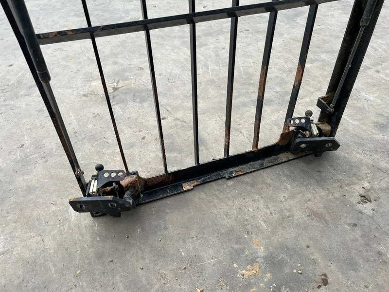 Cat 313E / M315F / 320F / 323E / 325F / 329E / 330F / - Cabina e interior para Maquinaria de construcción: foto 5 Cat 313E / M315F / 320F / 323E / 325F / 329E / 330F / - Cabina e interior para Maquinaria de construcción: foto 5