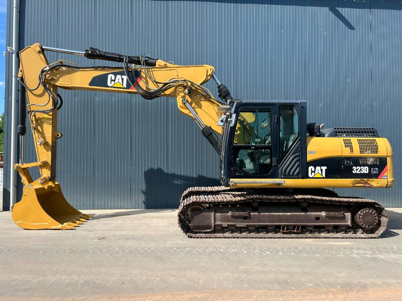 Cat 323 D LN VA - Excavadora de cadenas: foto 2 Cat 323 D LN VA - Excavadora de cadenas: foto 2