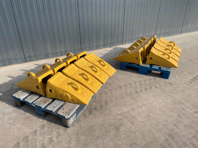 Cat 365 / 374 / 385 / 390 Tips - Cazo para Maquinaria de construcción: foto 1 Cat 365 / 374 / 385 / 390 Tips - Cazo para Maquinaria de construcción: foto 1