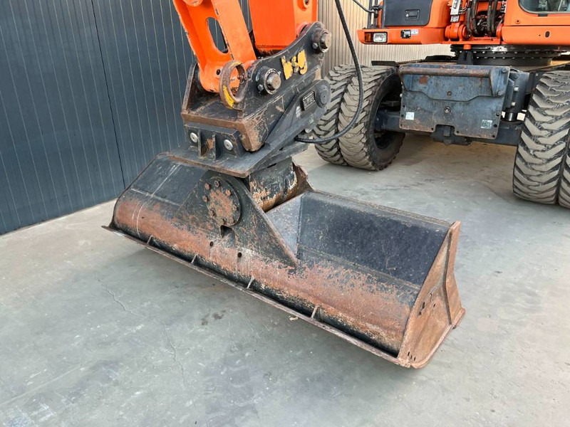 Excavadora de ruedas Doosan DX170W: foto 16