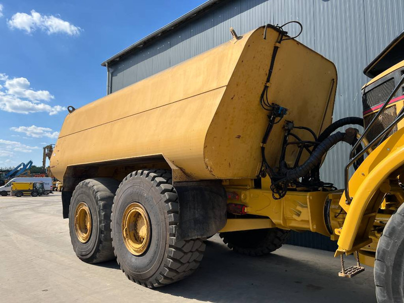 Maquinaria de construcción Cat 740 Water Truck: foto 14