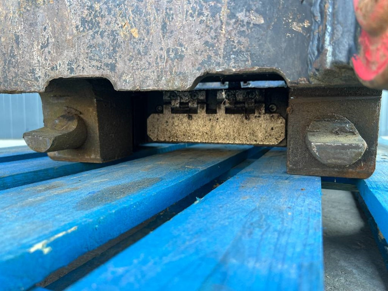 Acoplamiento rápido para Maquinaria de construcción OilQuick OQ65 - 311F / 313F / 315F: foto 10