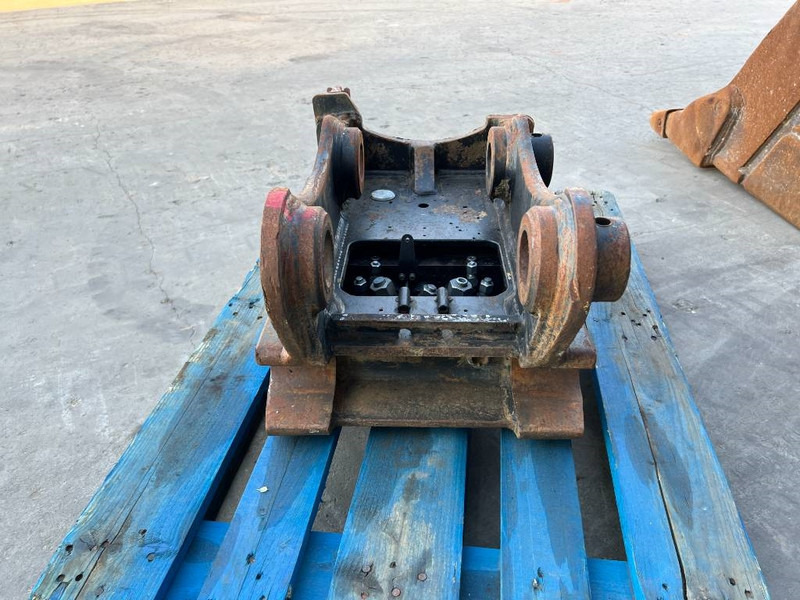 OilQuick OQ65 - 311F / 313F / 315F - Acoplamiento rápido para Maquinaria de construcción: foto 5 OilQuick OQ65 - 311F / 313F / 315F - Acoplamiento rápido para Maquinaria de construcción: foto 5