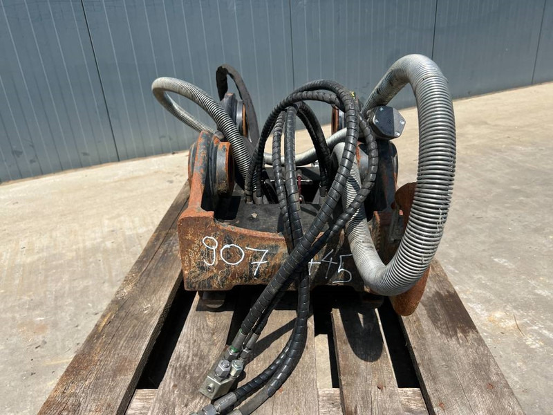 OilQuick OQ65 - M314F / M316F / M318F - Acoplamiento rápido para Maquinaria de construcción: foto 2 OilQuick OQ65 - M314F / M316F / M318F - Acoplamiento rápido para Maquinaria de construcción: foto 2