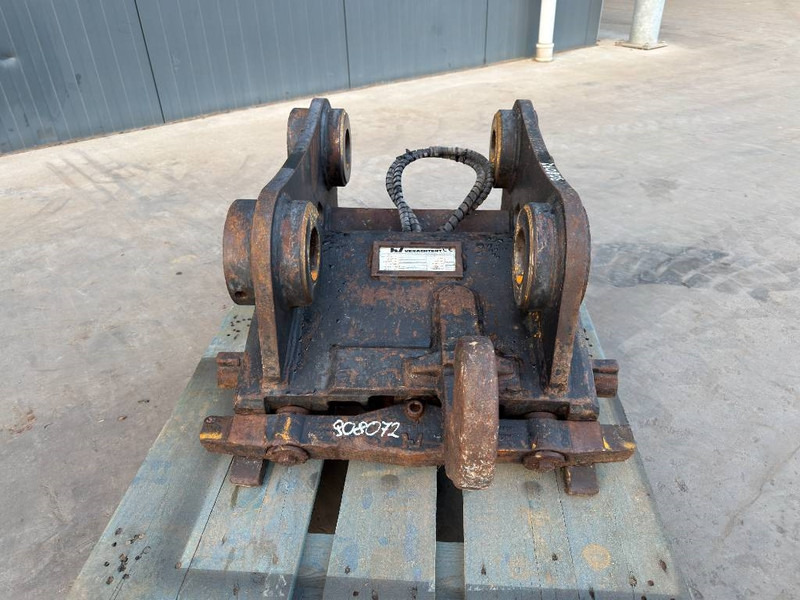 Verachtert CW40 - 323D - Acoplamiento rápido para Maquinaria de construcción: foto 2 Verachtert CW40 - 323D - Acoplamiento rápido para Maquinaria de construcción: foto 2