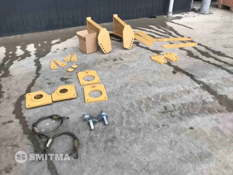 Volvo A35F - Trampilla elevadora para Maquinaria de construcción: foto 5 Volvo A35F - Trampilla elevadora para Maquinaria de construcción: foto 5