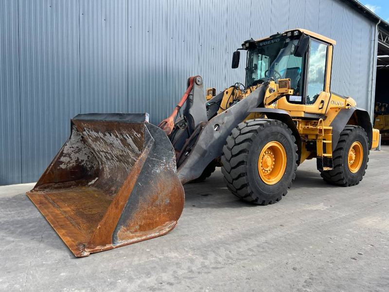 Volvo L90F - Cargadora de ruedas: foto 1 Volvo L90F - Cargadora de ruedas: foto 1