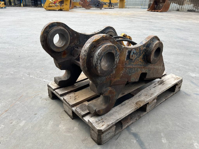 Volvo S3 / 352F - Acoplamiento rápido para Maquinaria de construcción: foto 5 Volvo S3 / 352F - Acoplamiento rápido para Maquinaria de construcción: foto 5