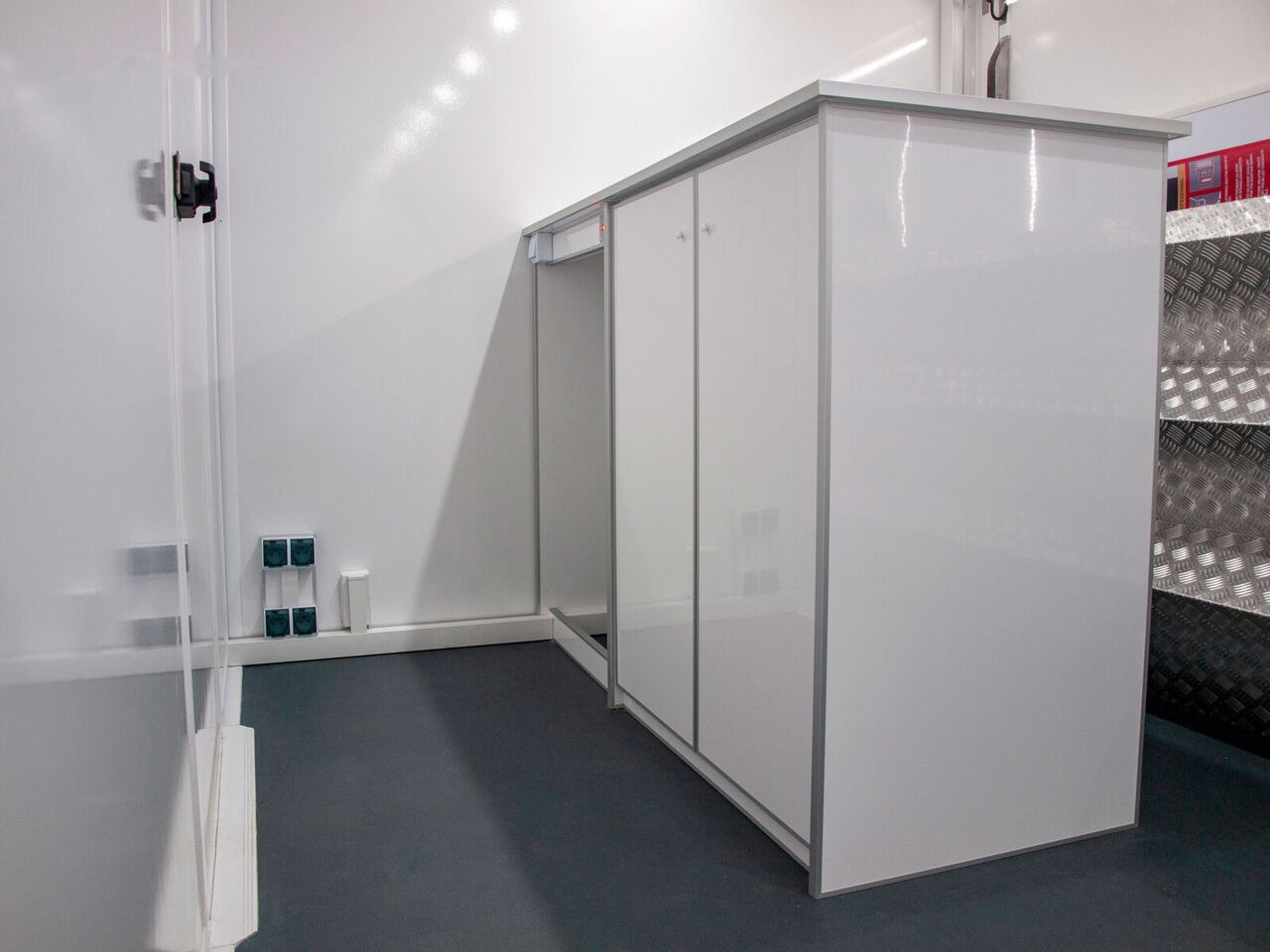 Leasing para Bannert EVENTOWA, SZKOLENIOWA Trailer 6m Bannert EVENTOWA, SZKOLENIOWA Trailer 6m: foto 11