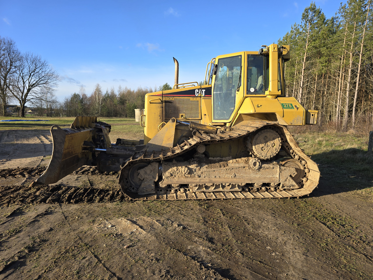 CATERPILLAR D6N XL, LGP - Bulldozer: foto 1 CATERPILLAR D6N XL, LGP - Bulldozer: foto 1